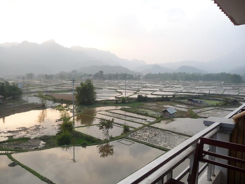 Mai Chau Valley View Hotel Hoa Binh Exterior photo